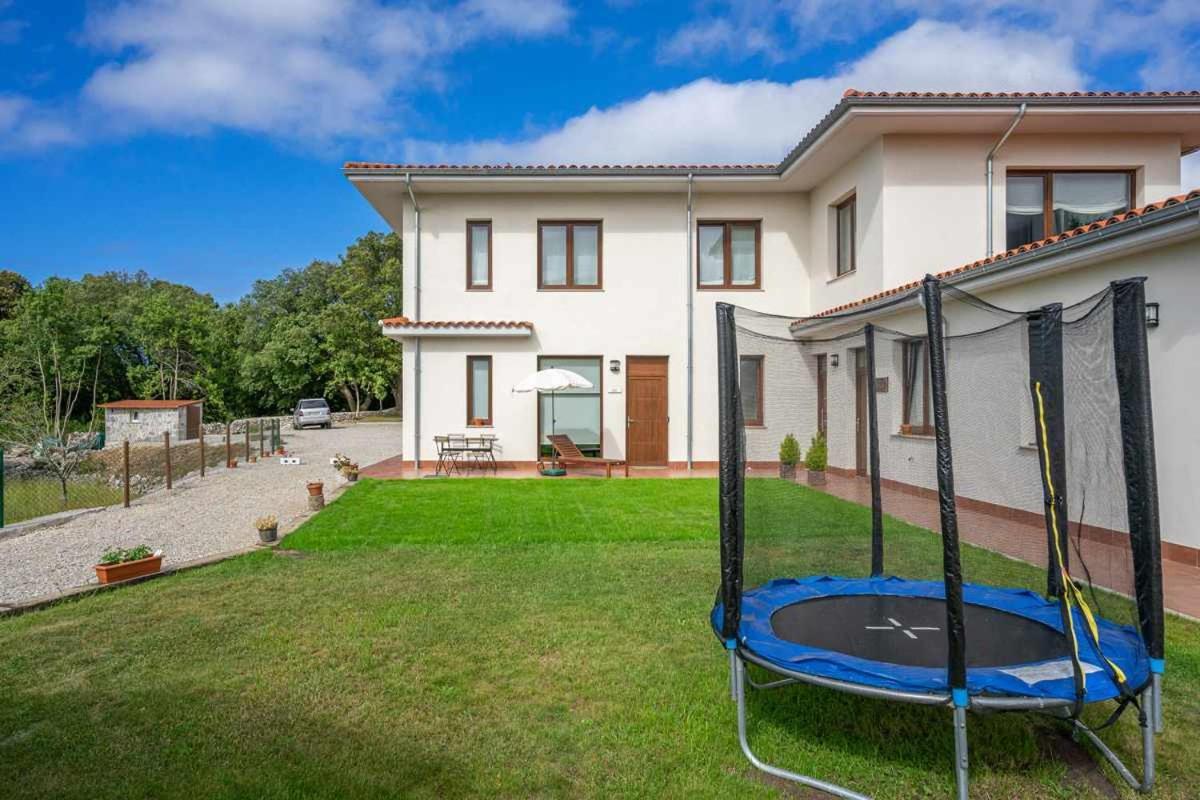 Apartament La Rexidora Appto Mamut Cuerres Zewnętrze zdjęcie